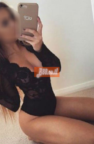 קצבי ושמח, מחפשת גבר אמיתי קצבי ושמח, מחפשת גבר אמיתי