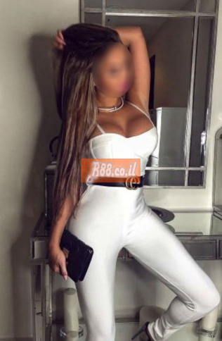 יש עדין את הקול שרוצה למצוא גבר