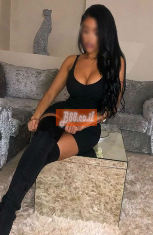 המיוחל, לתת תענוג, עם טעים החזה המיוחל, לתת תענוג, עם טעים החזה